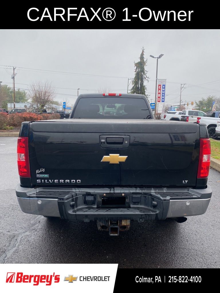 2012 Chevrolet Silverado 2500HD LT photo 3
