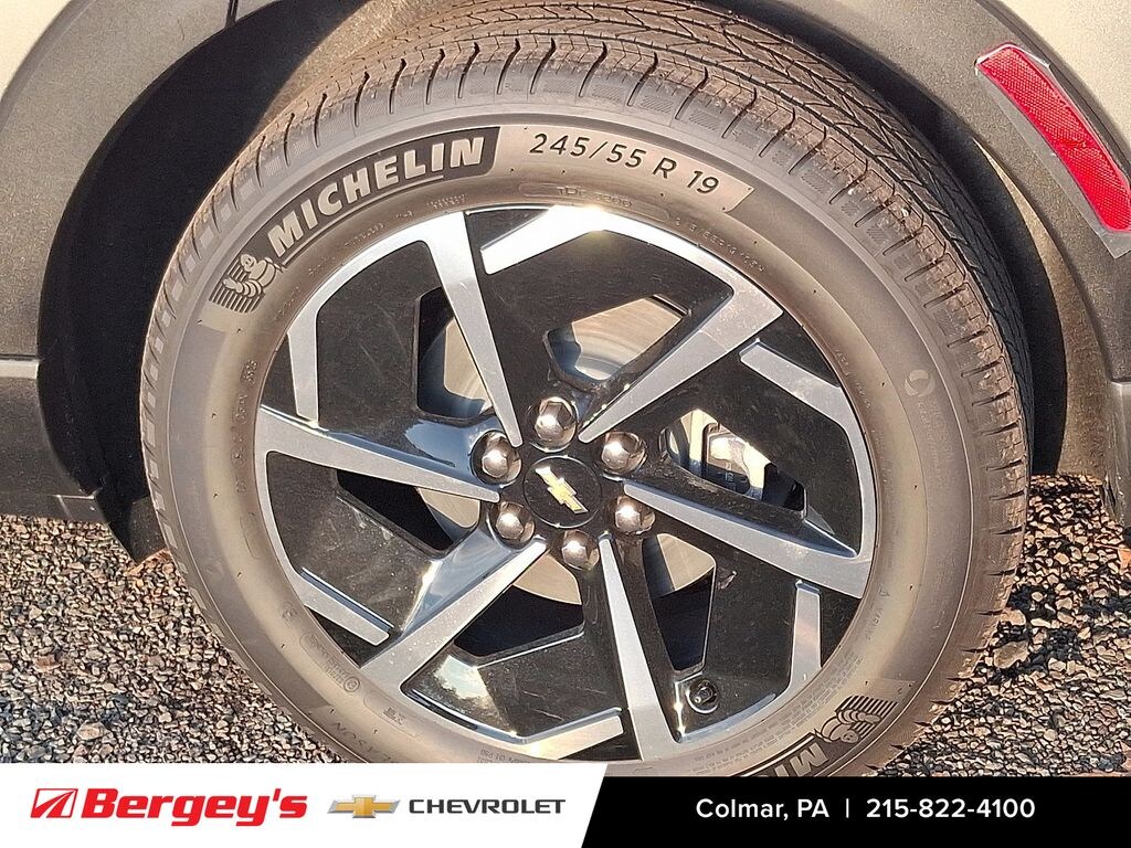 New 2026 Chevrolet Equinox EV LT SUV