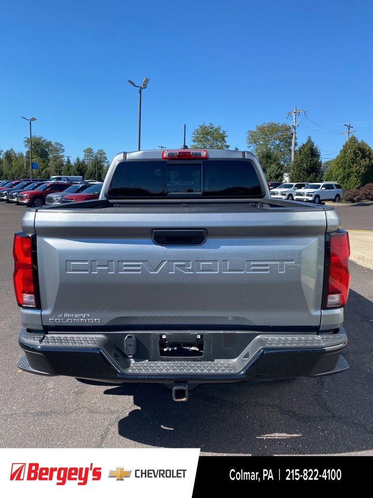 2024 Chevrolet Colorado Z71 photo 4