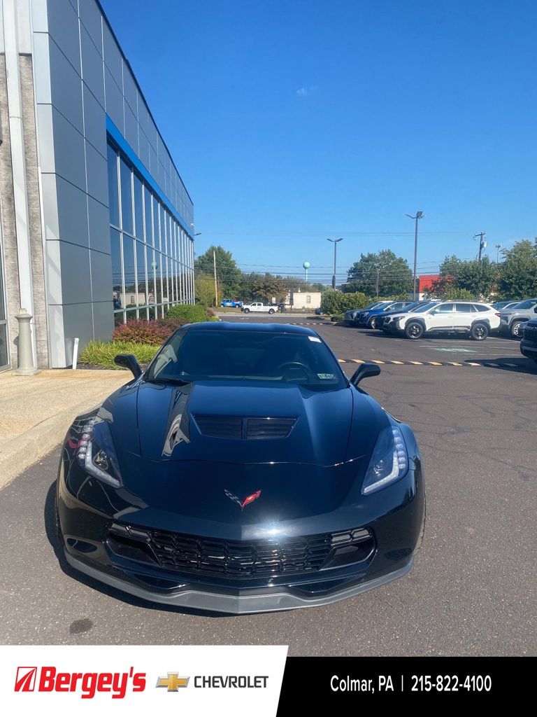 2017 Chevrolet Corvette Z06 Base photo 2