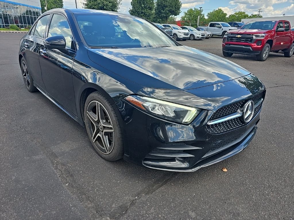 2020 Mercedes Benz A 220 4MATIC photo 4