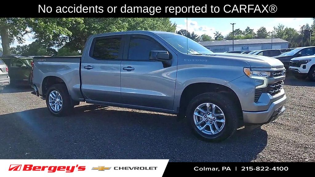 2023 Chevrolet Silverado 1500 RST photo 2