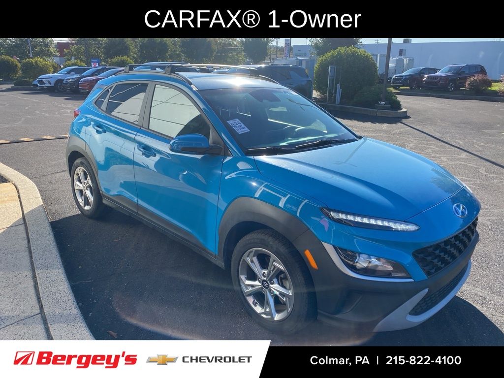 2022 Hyundai Kona SEL photo 3