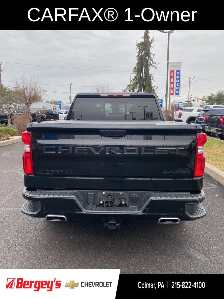 2023 Chevrolet Silverado 1500 High Country photo 3