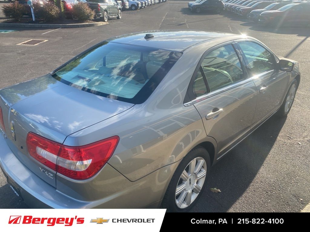 2008 Lincoln MKZ Base photo 2