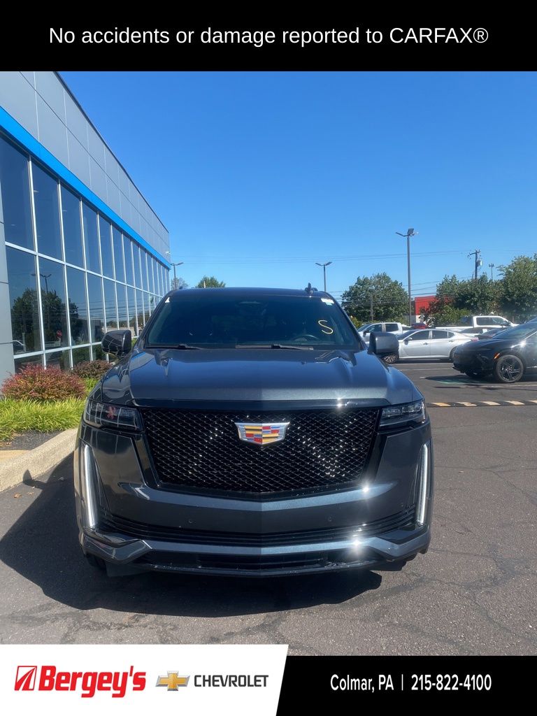 2022 Cadillac Escalade ESV Sport photo 2