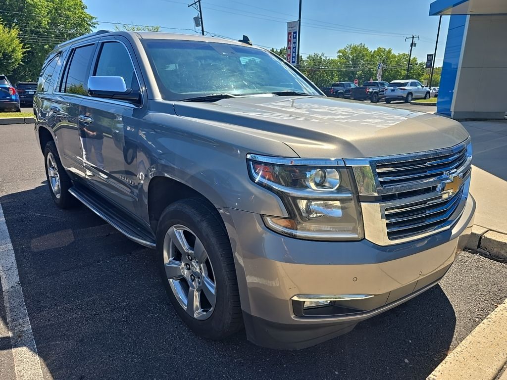 2018 Chevrolet Tahoe Premier photo 3