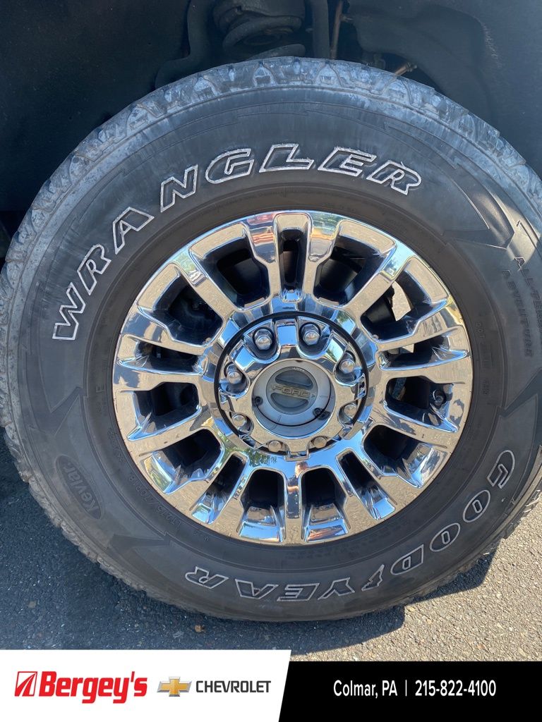 2020 Ford F-250 photo 3