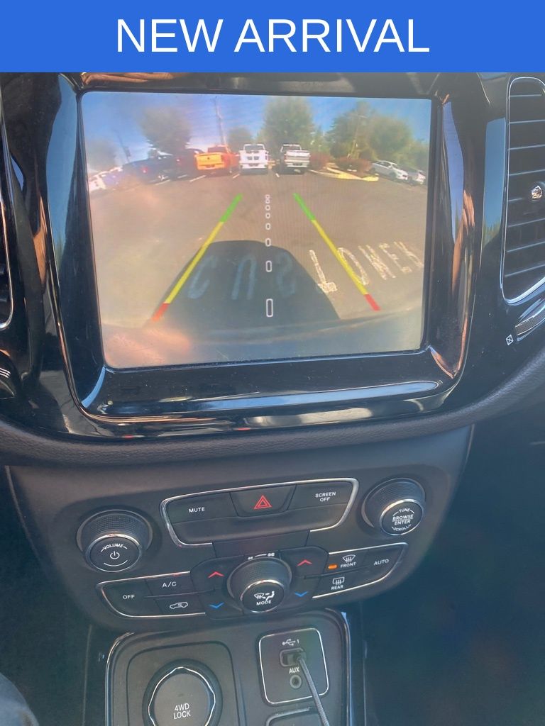 2019 Jeep Compass Limited photo 2