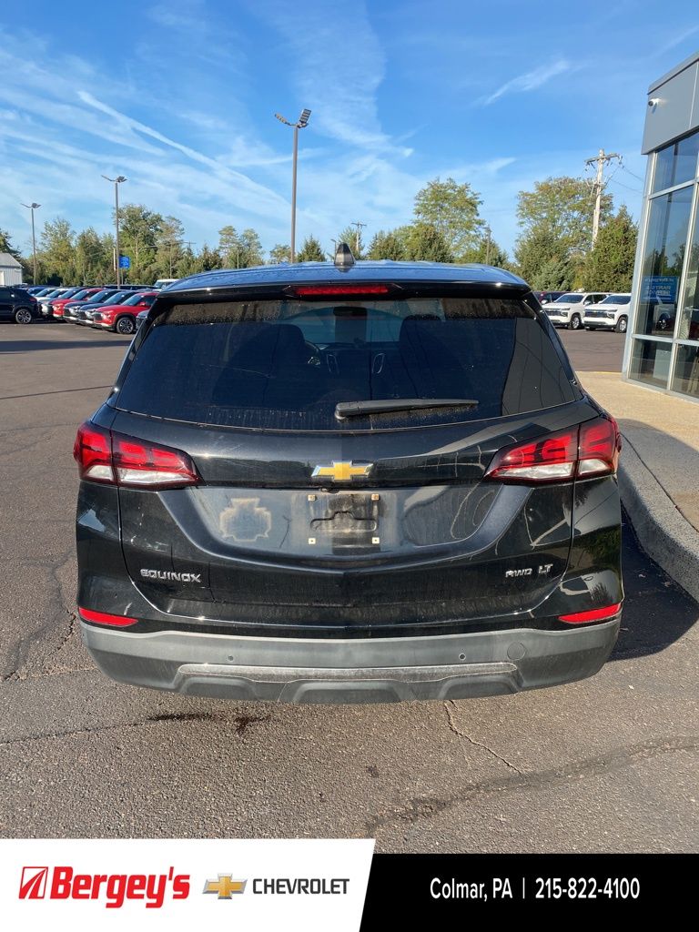 2023 Chevrolet Equinox LT photo 3