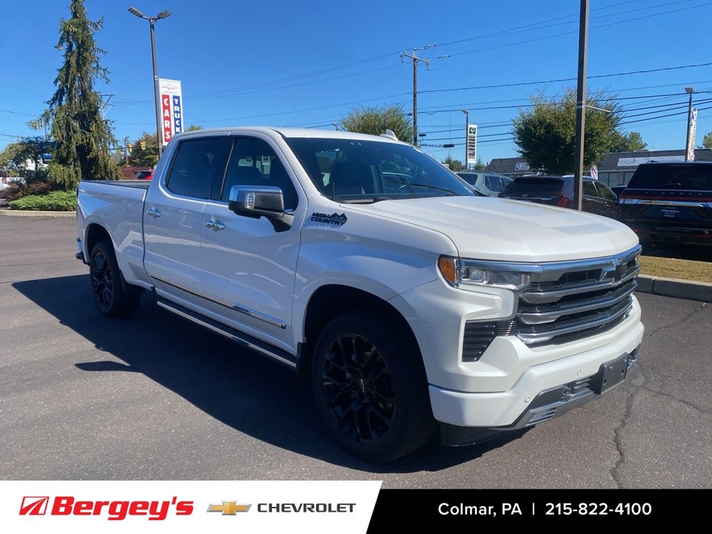 2023 Chevrolet Silverado 1500 High Country photo 2