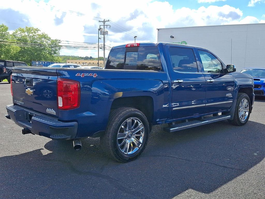 2016 Chevrolet Silverado 1500 High Country photo 4