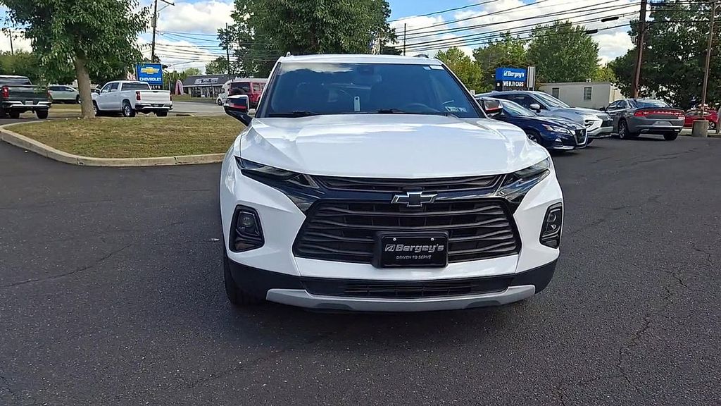 2022 Chevrolet Blazer 2LT photo 3