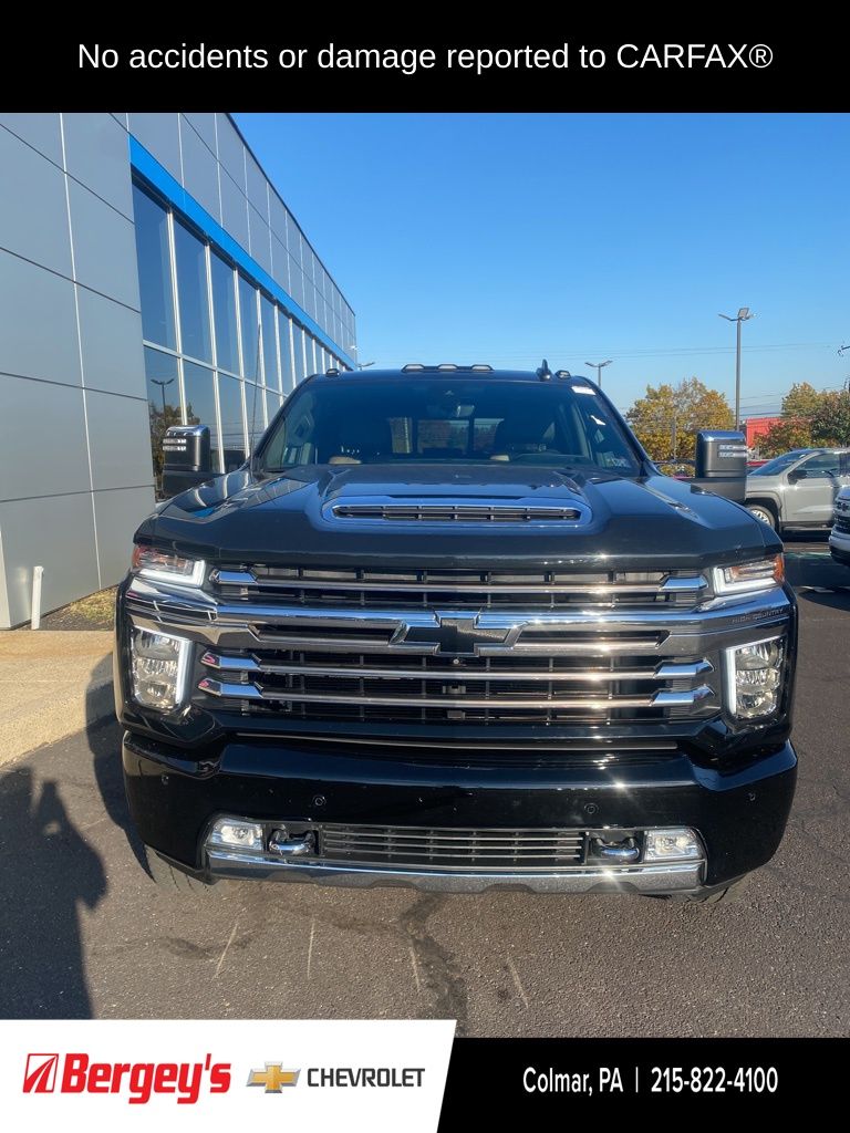 2022 Chevrolet Silverado 2500HD High Country photo 2