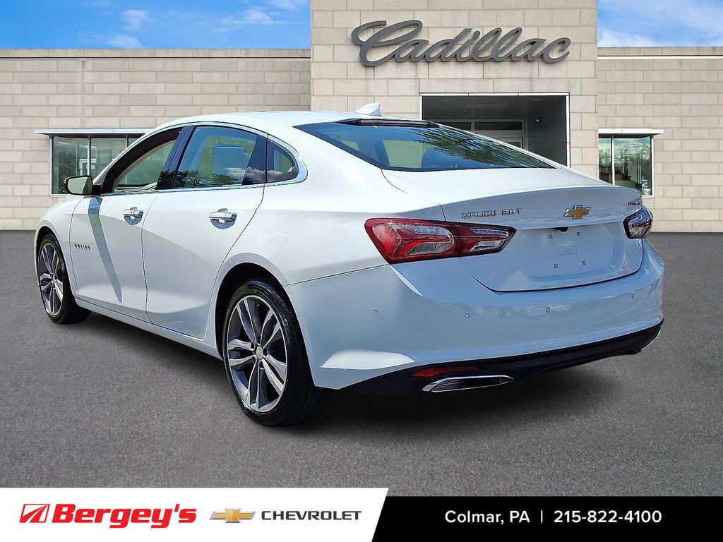 2022 Chevrolet Malibu Premier photo 4