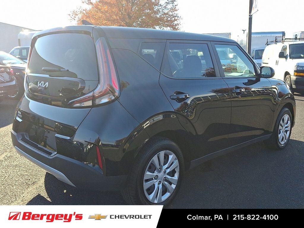 Certified 2023 Kia Soul LX Hatchback
