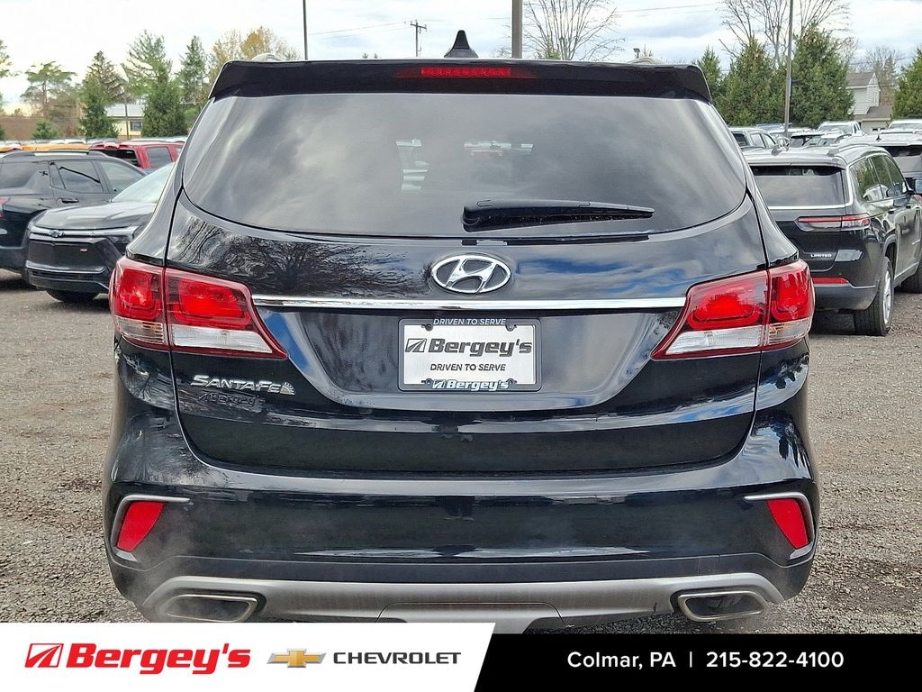 Certified 2018 Hyundai Santa Fe SE SUV