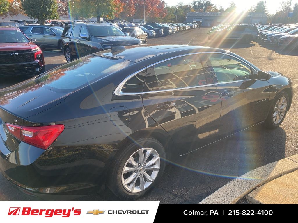 2024 Chevrolet Malibu 1LT photo 4