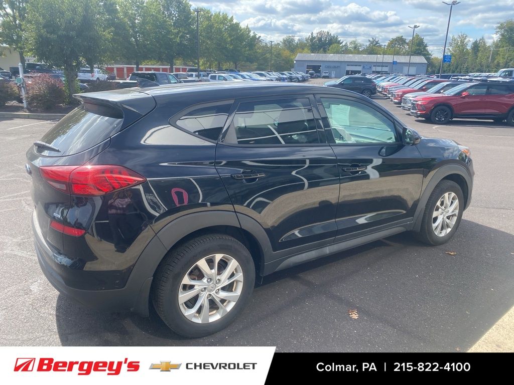 2019 Hyundai Tucson SE photo 3