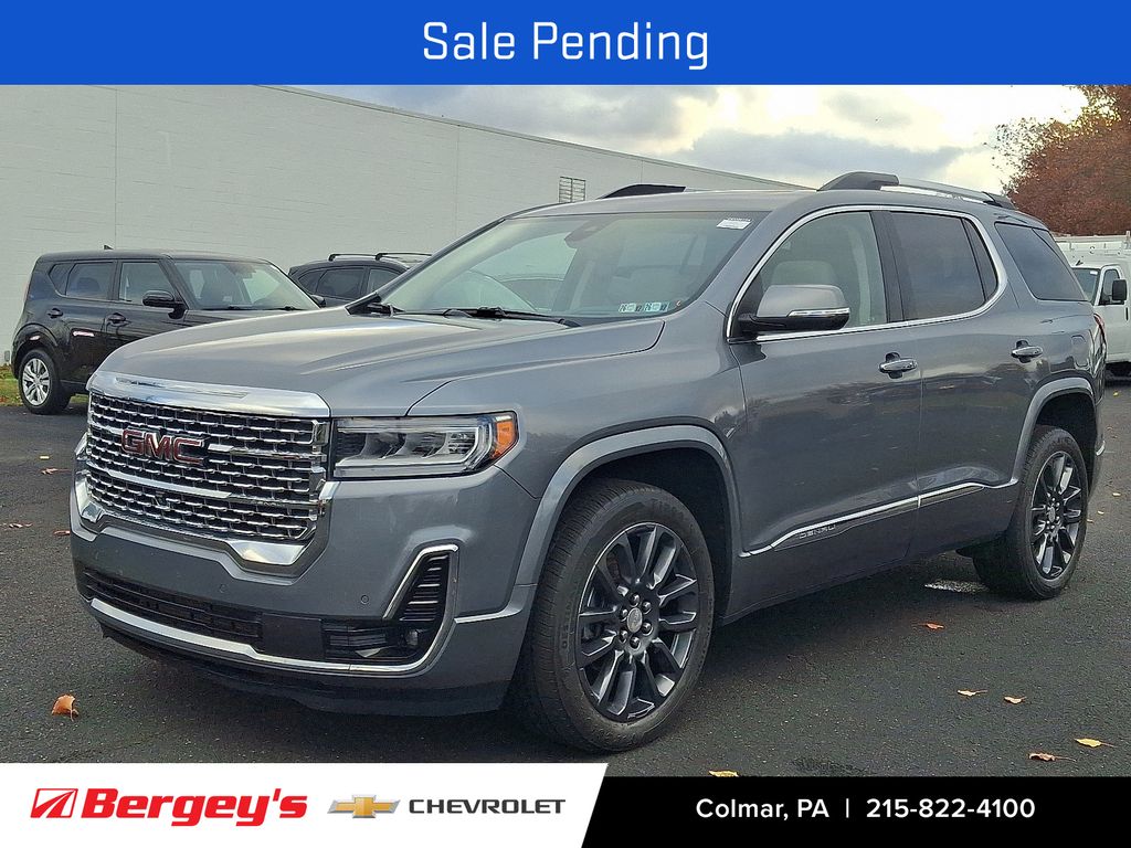 2020 GMC Acadia Denali's photo