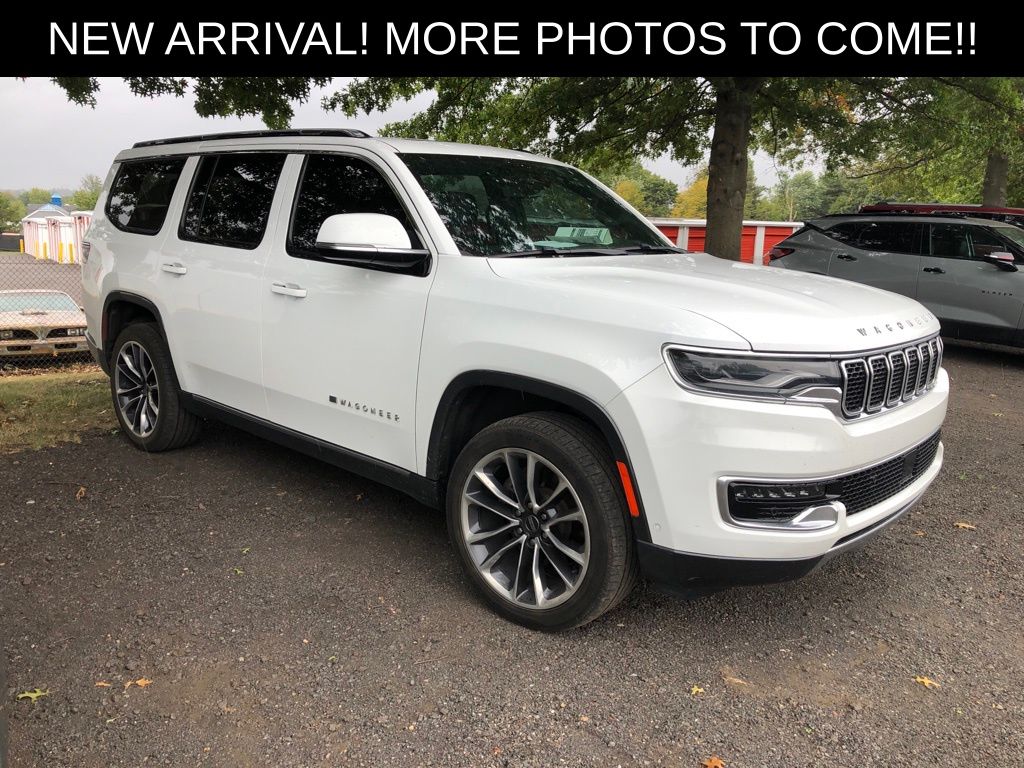 2022 Jeep Wagoneer Series III photo 3