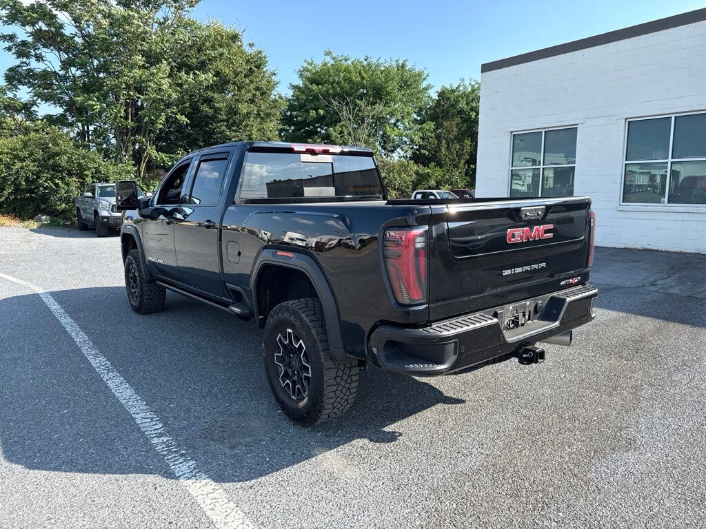 Used 2025 GMC Sierra 2500HD AT4X Truck