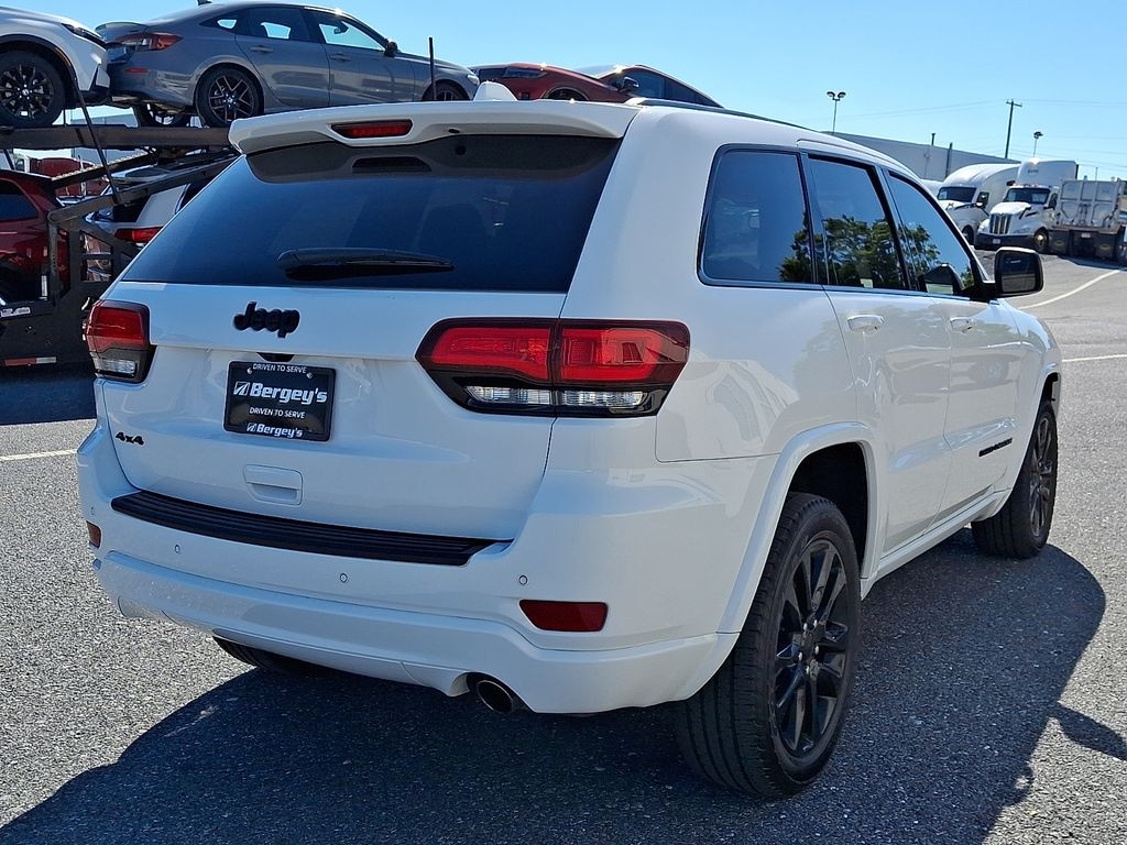 Used 2021 Jeep Grand Cherokee Laredo X SUV