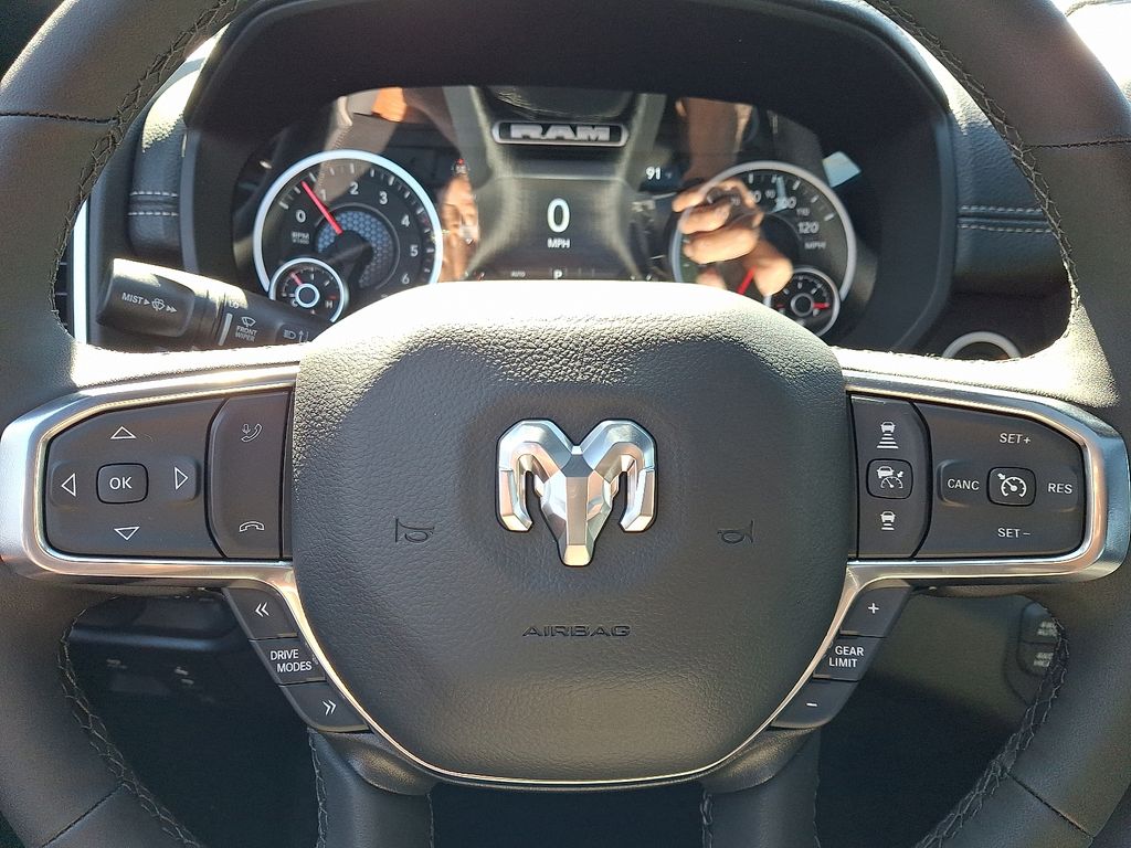 2026 RAM 1500 Laramie - Photo 10