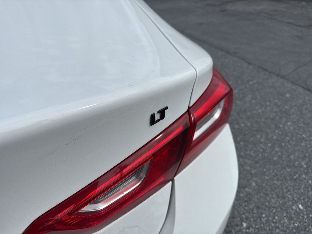Used 2023 Chevrolet Malibu LT Sedan