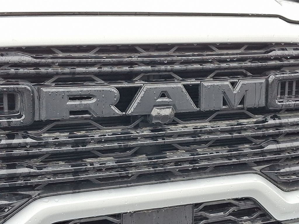 2026 RAM 2500 Laramie - Photo 12