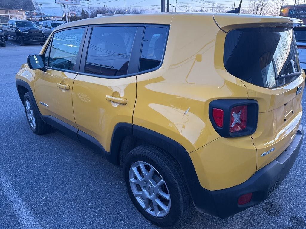 Used 2023 Jeep Renegade Latitude SUV