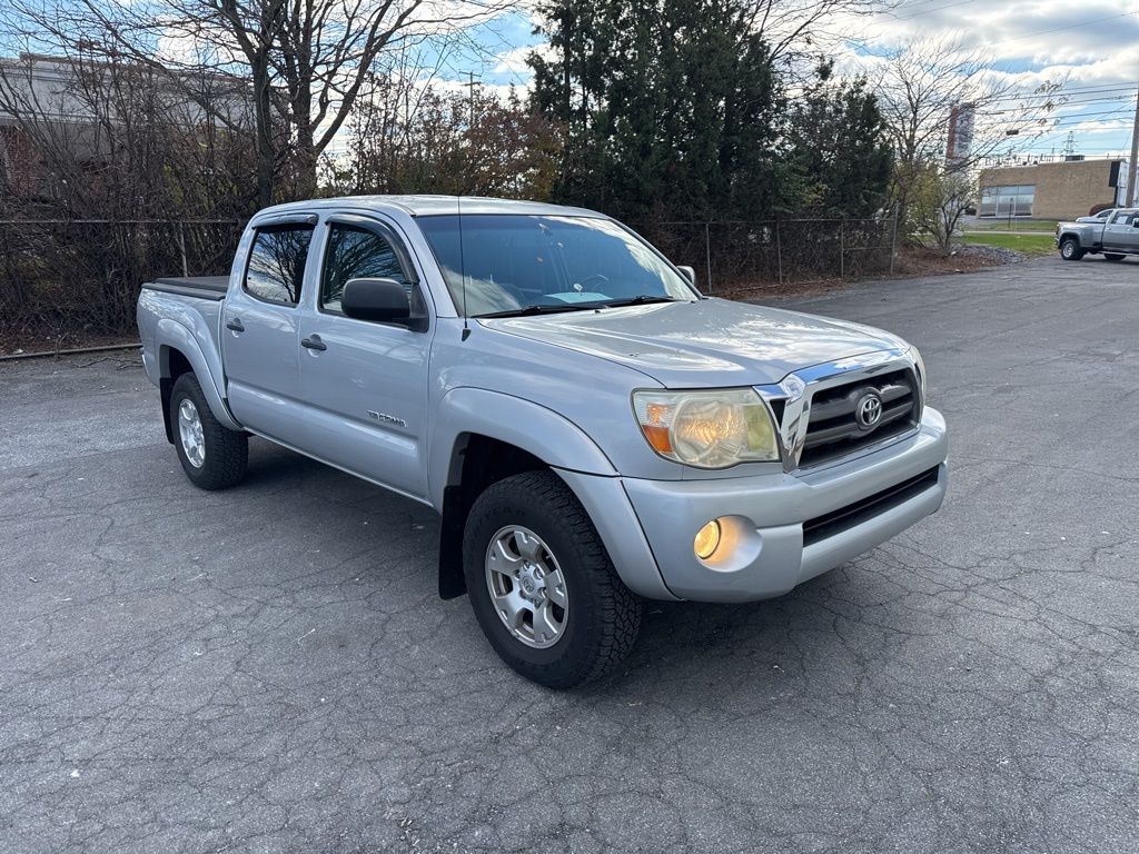 2010 Toyota Tacoma SR5 photo 2