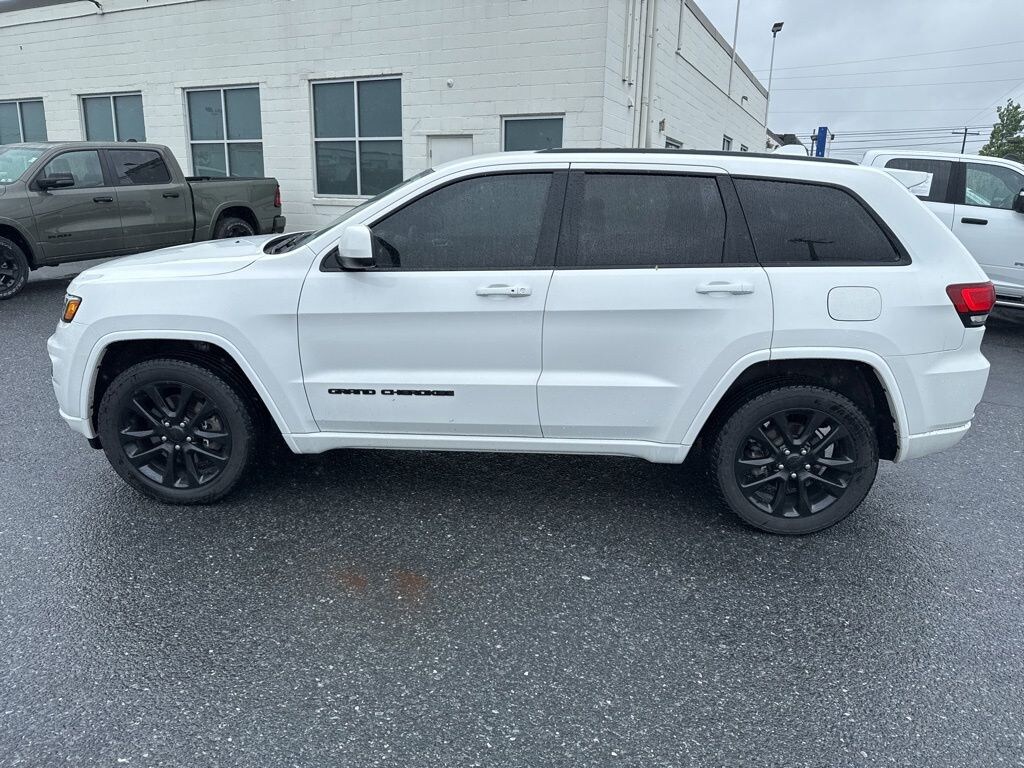 Used 2021 Jeep Grand Cherokee Laredo X SUV