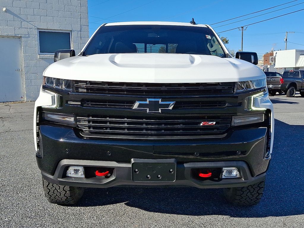 2022 Chevrolet Silverado 1500 LT Trail Boss photo 2