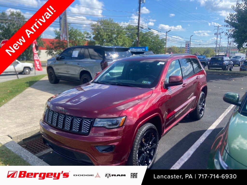 Used 2020 Jeep Grand Cherokee Altitude SUV