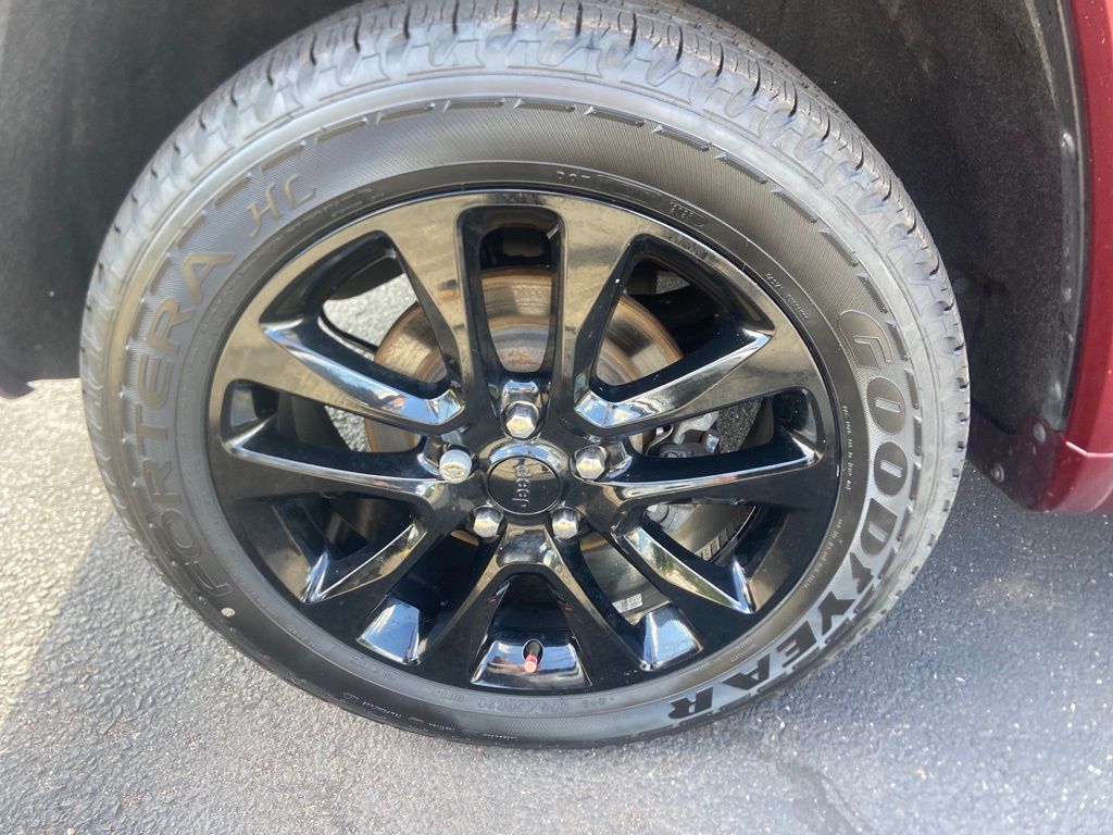 2020 Jeep Grand Cherokee Altitude photo 4