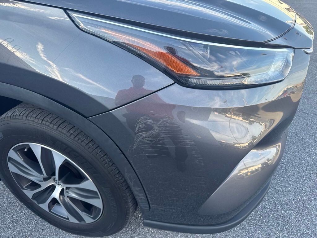 Used 2023 Toyota Highlander XLE SUV