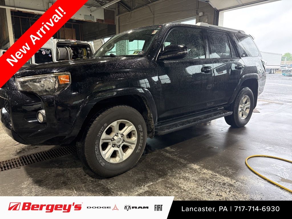 2016 Toyota 4Runner SR5 Premium 4x4 V6's photo