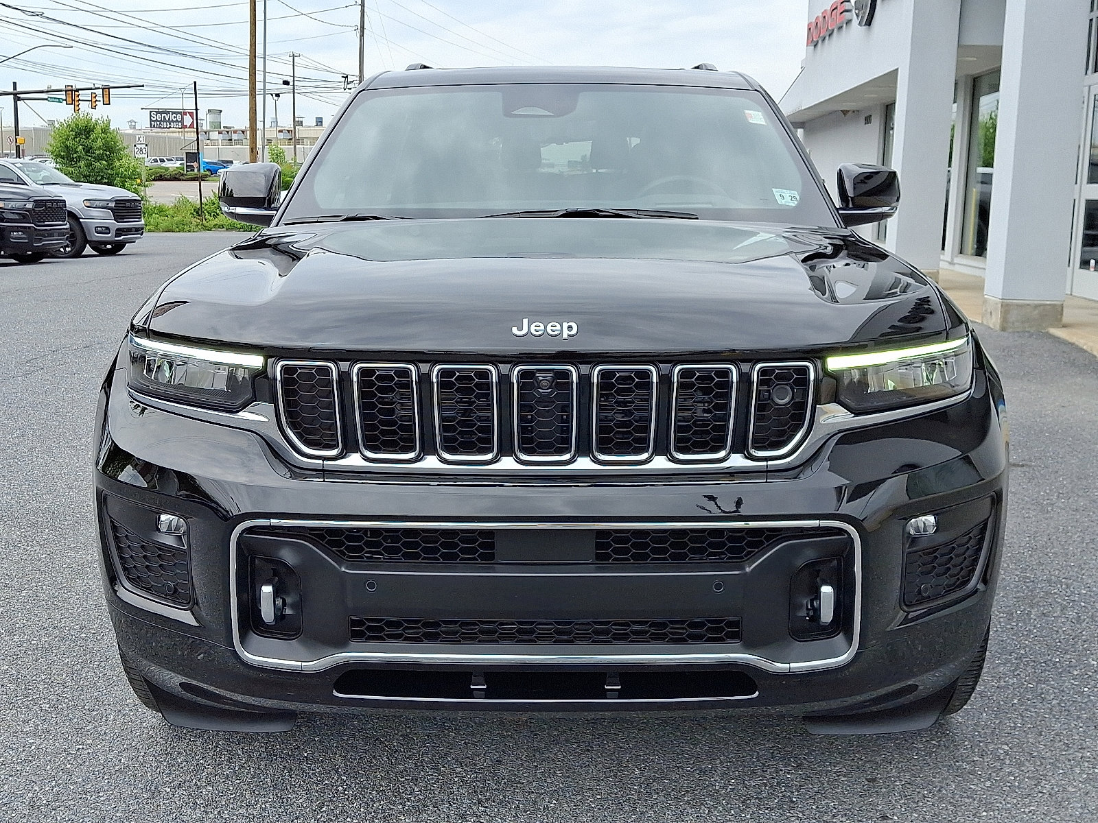 Used 2024 Jeep Grand Cherokee L Overland with VIN 1C4RJKDG3R8578499 for sale in Lancaster, PA