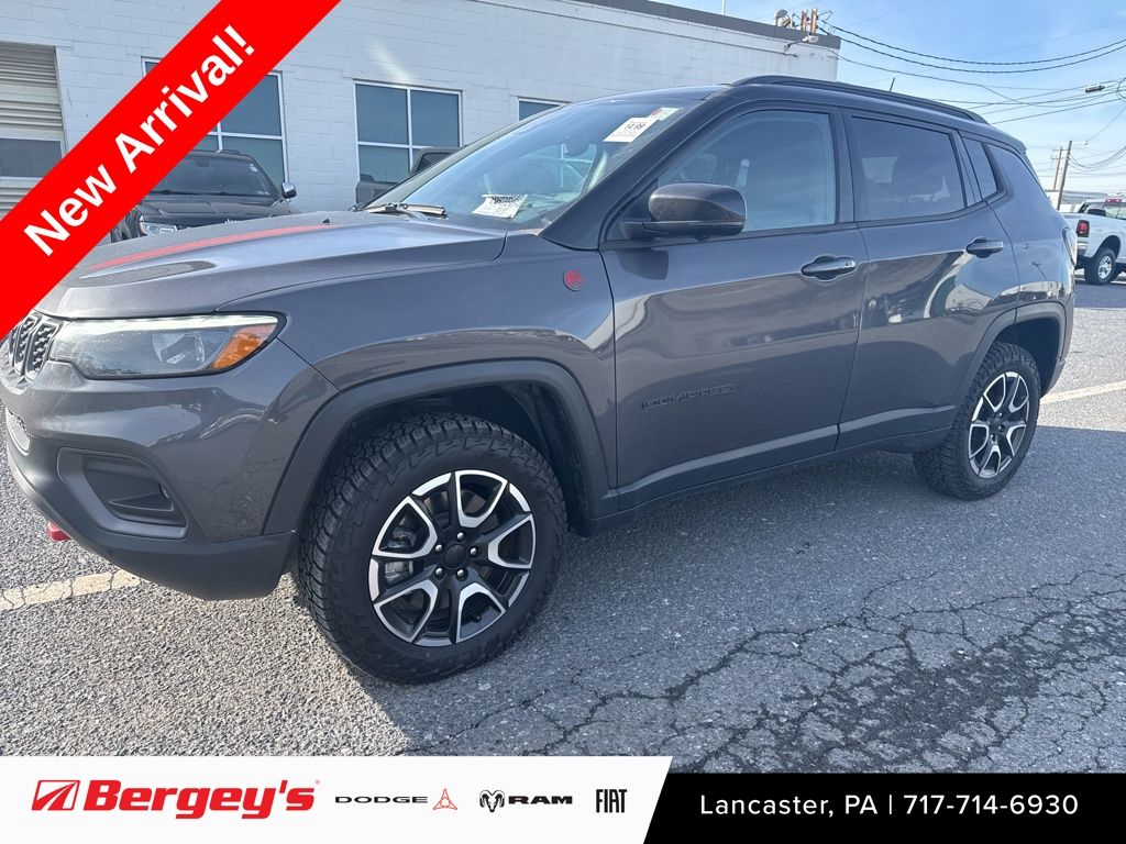 2024 Jeep Compass Trailhawk's photo