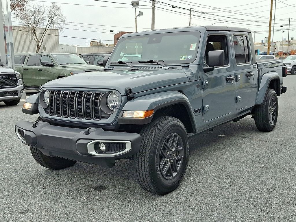 Certified 2024 Jeep Gladiator Sport Truck