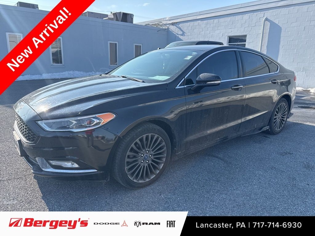 Used 2017 Ford Fusion SE Sedan
