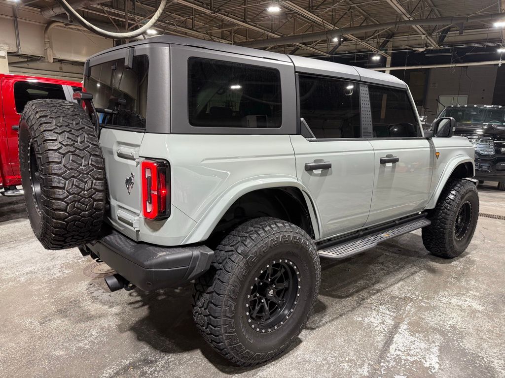 2023 Ford Bronco Badlands photo 4