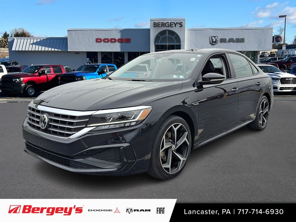 Used 2020 Volkswagen Passat 2.0T R-Line Sedan