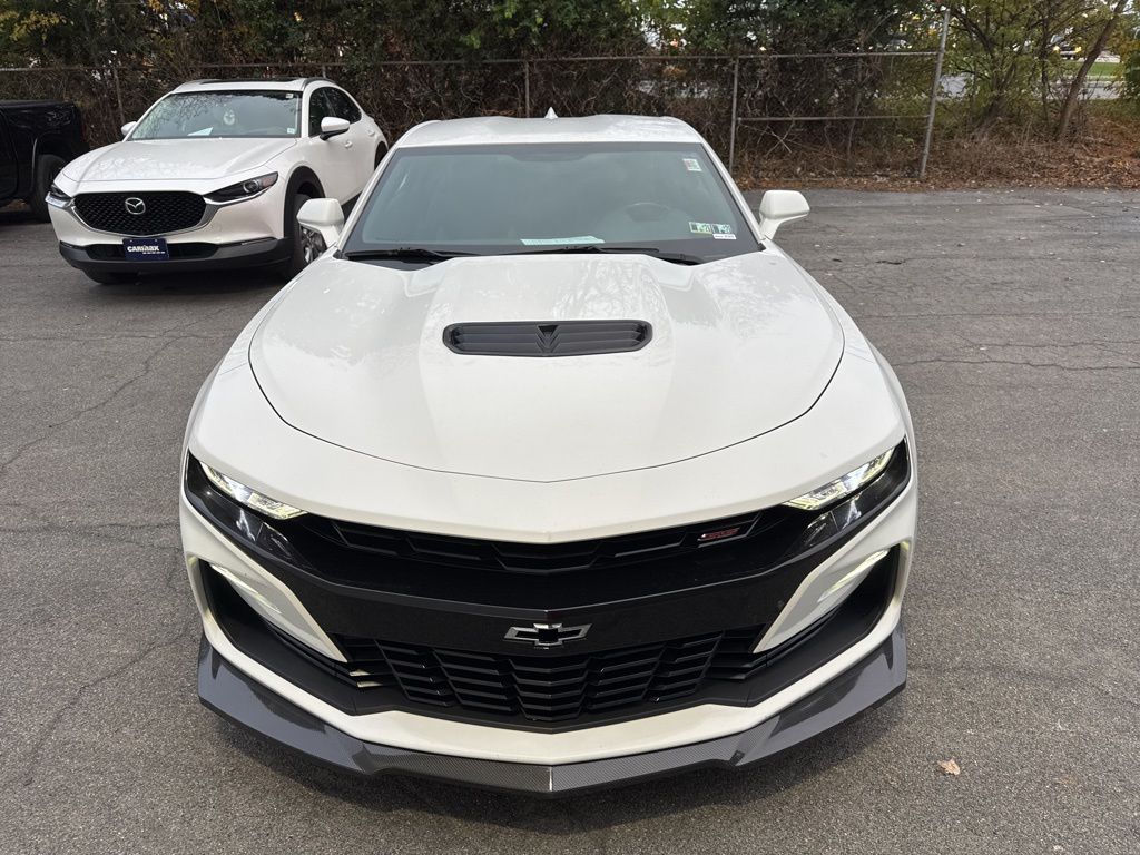 2019 Chevrolet Camaro 1SS photo 3