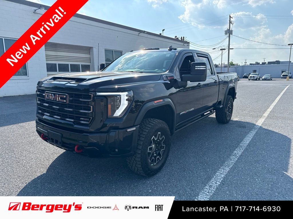 2025 GMC Sierra 4WD Crew Cab Standard Box AT4X's photo