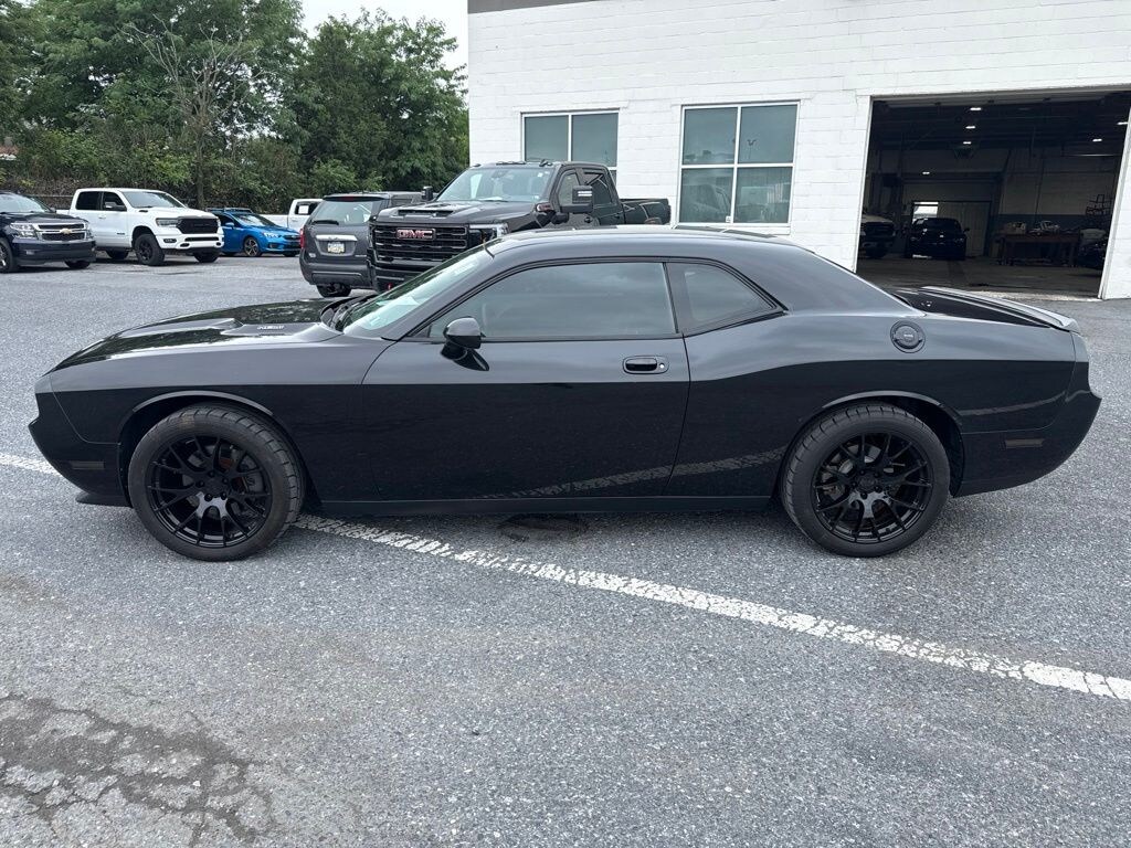 Used 2010 Dodge Challenger R/T Coupe
