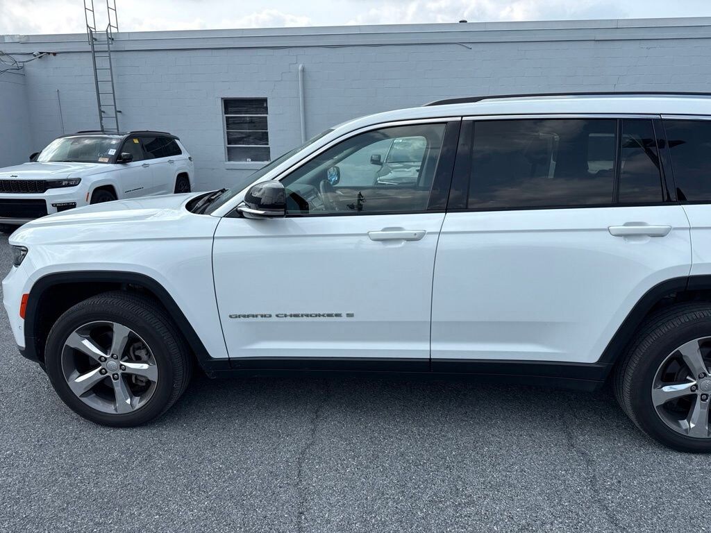 Used 2022 Jeep Grand Cherokee L Limited SUV