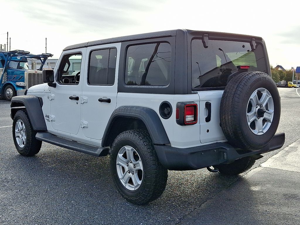 2020 Jeep Wrangler Unlimited Sport S photo 3