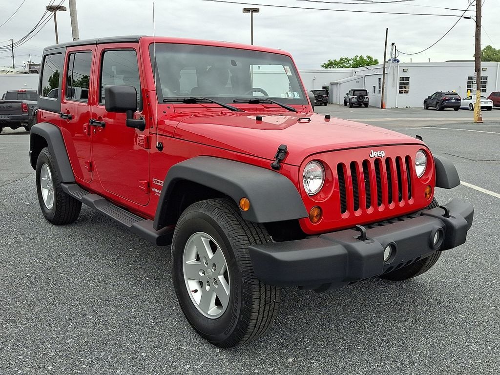 Used 2011 Jeep Wrangler Unlimited Sport SUV